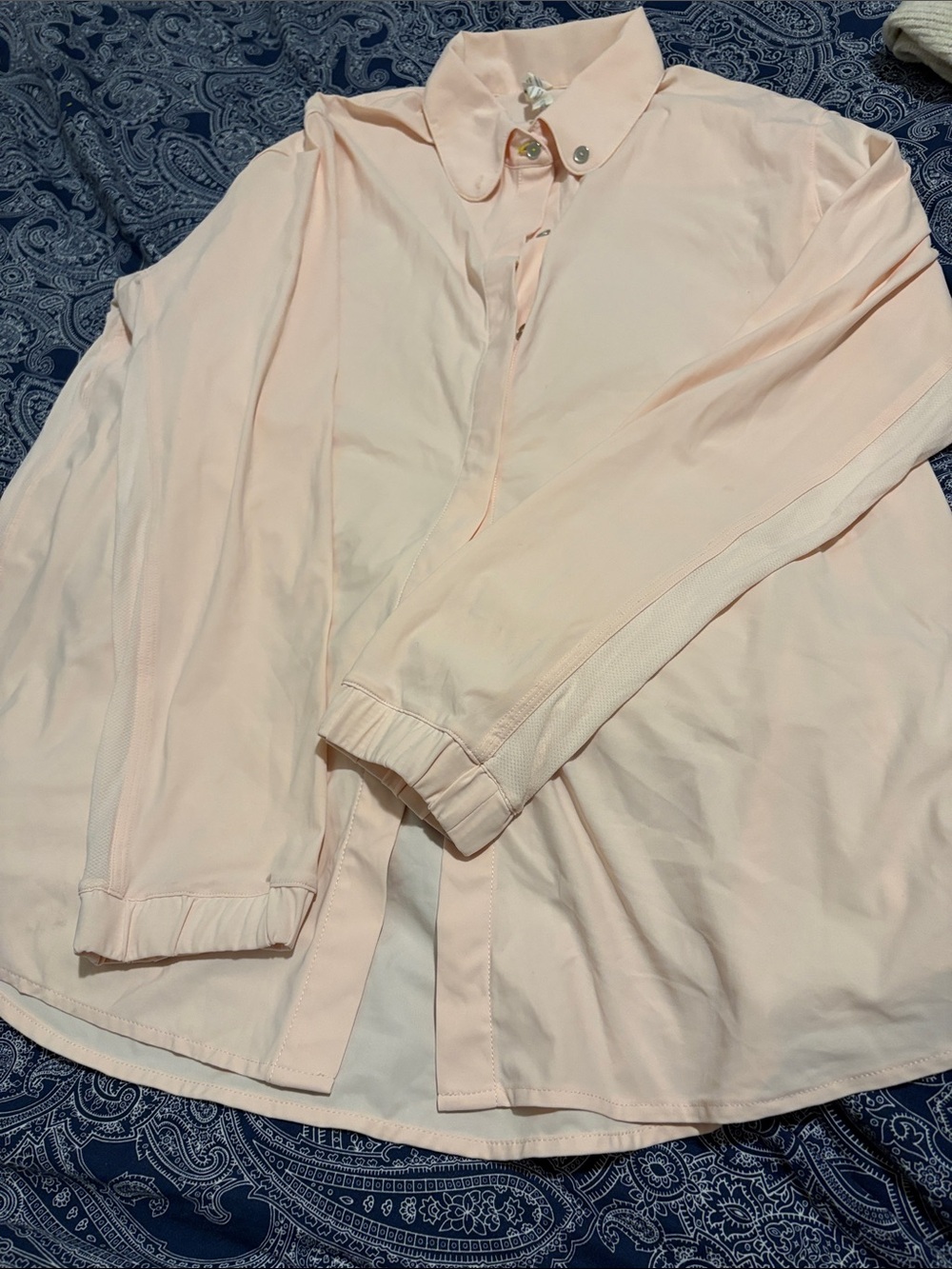 lululemon athletica Ladies Pale Pink Button-Down Long Sleeve Shirt